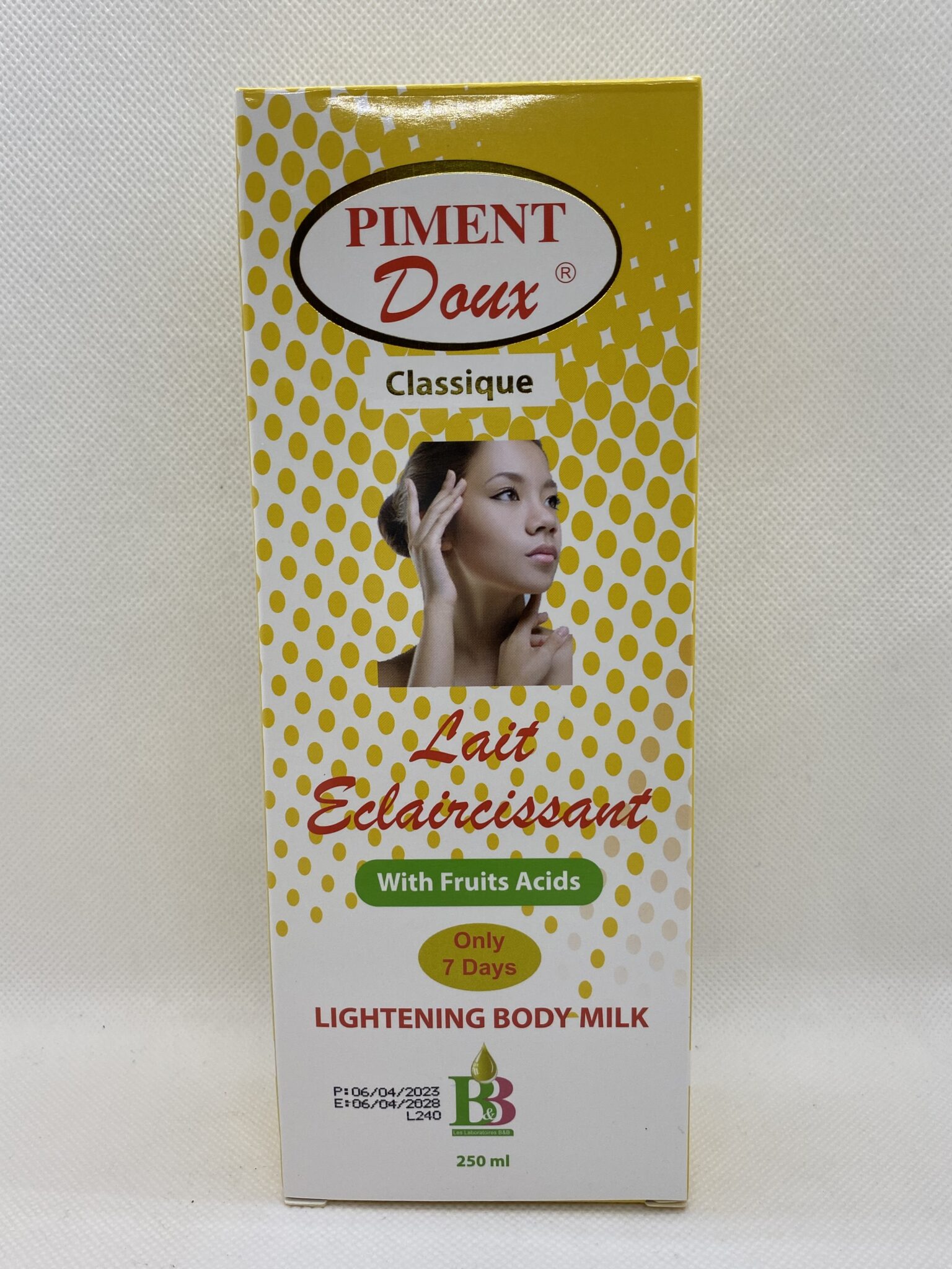 PIMENT DOUX PLUS LAIT ÉCLAIRCISSANT 250 ML - Sally Beauty Cosmetics